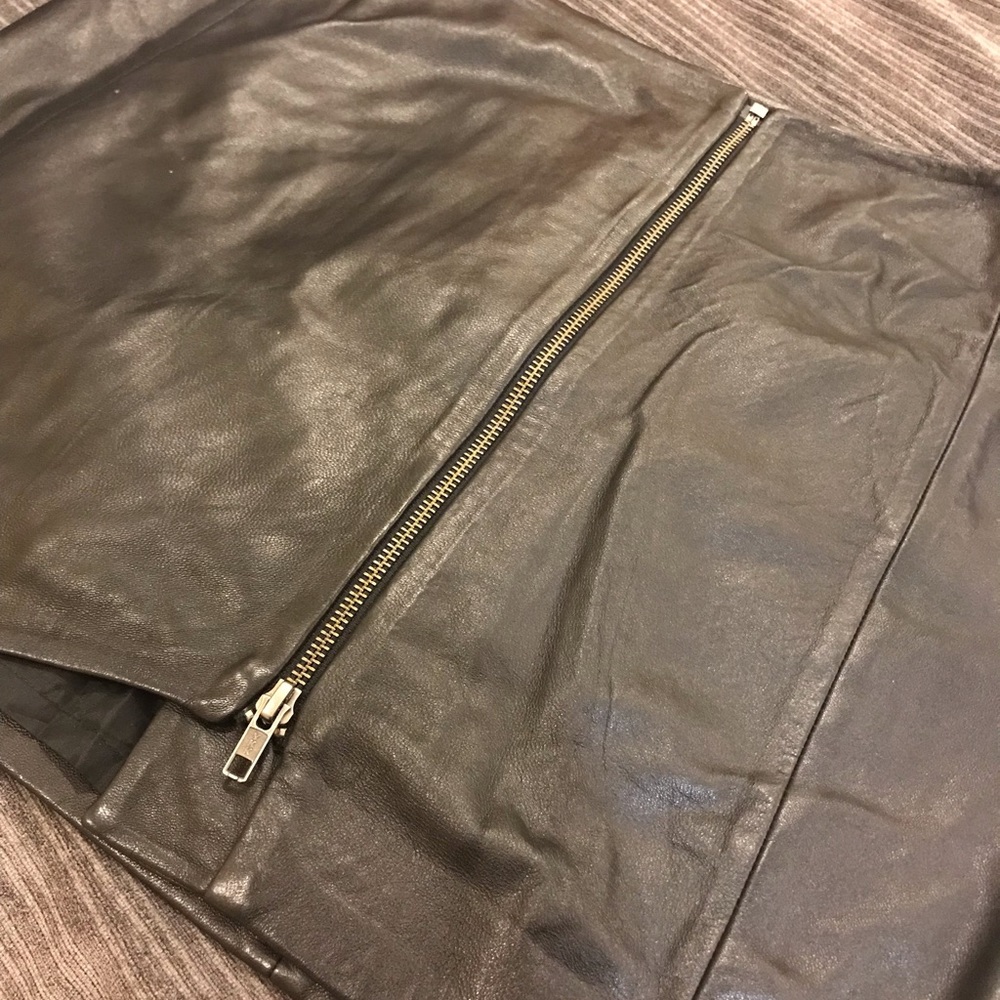 EUC 100% Leather skirt